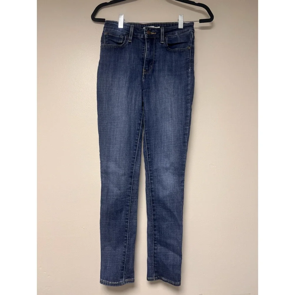 Levi's 721‎ High Rise Skinny Woman's Blue Jeans Size 28